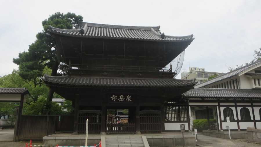 泉岳寺