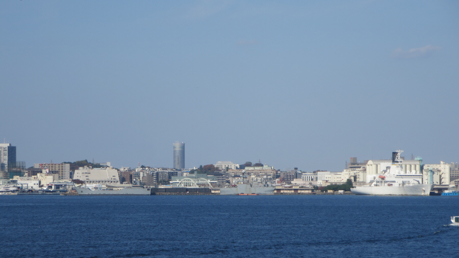 山下埠頭から