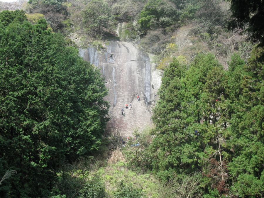 滑岩（弁天岩）